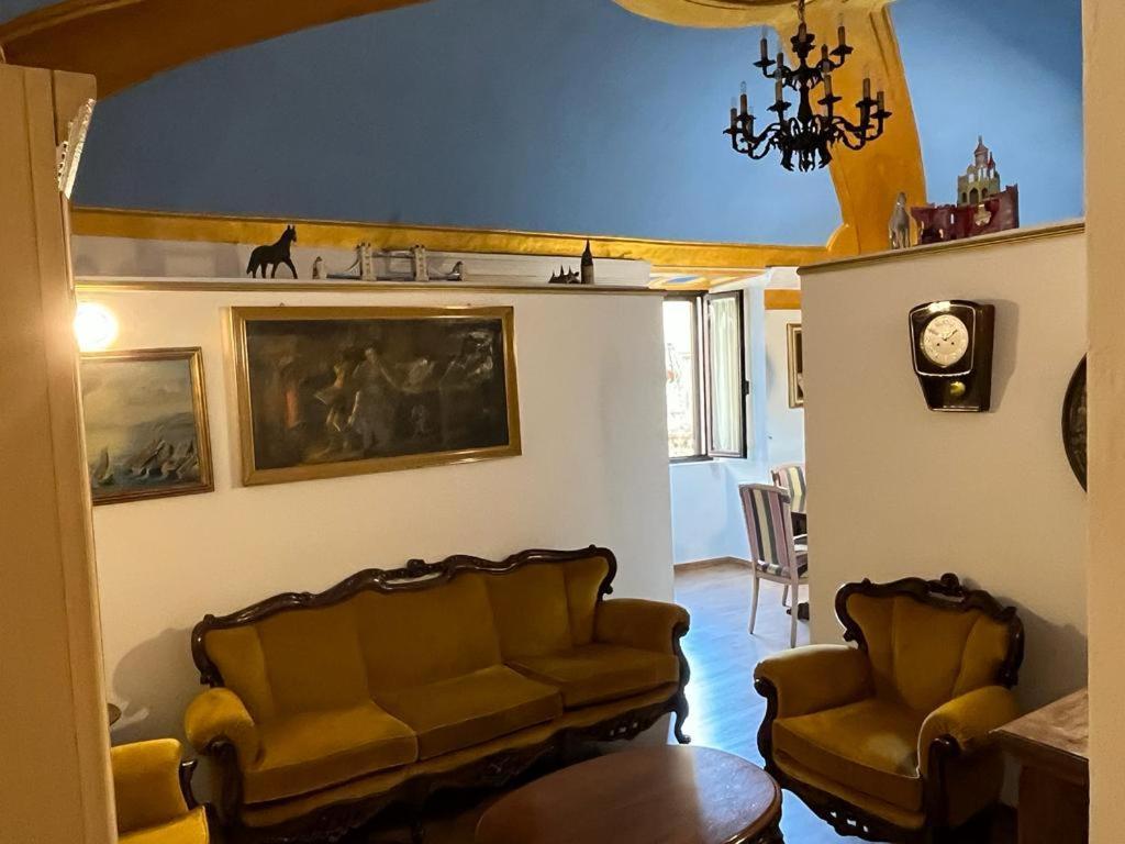 Apartament Antico Oratorio Dei Razza Sermoneta Zewnętrze zdjęcie